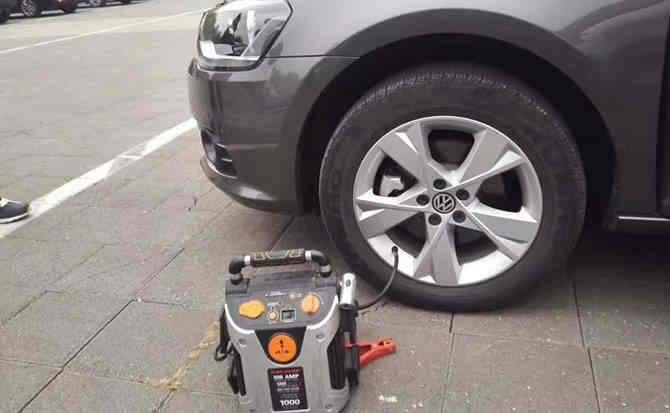 虎丘区汽车搭电案例